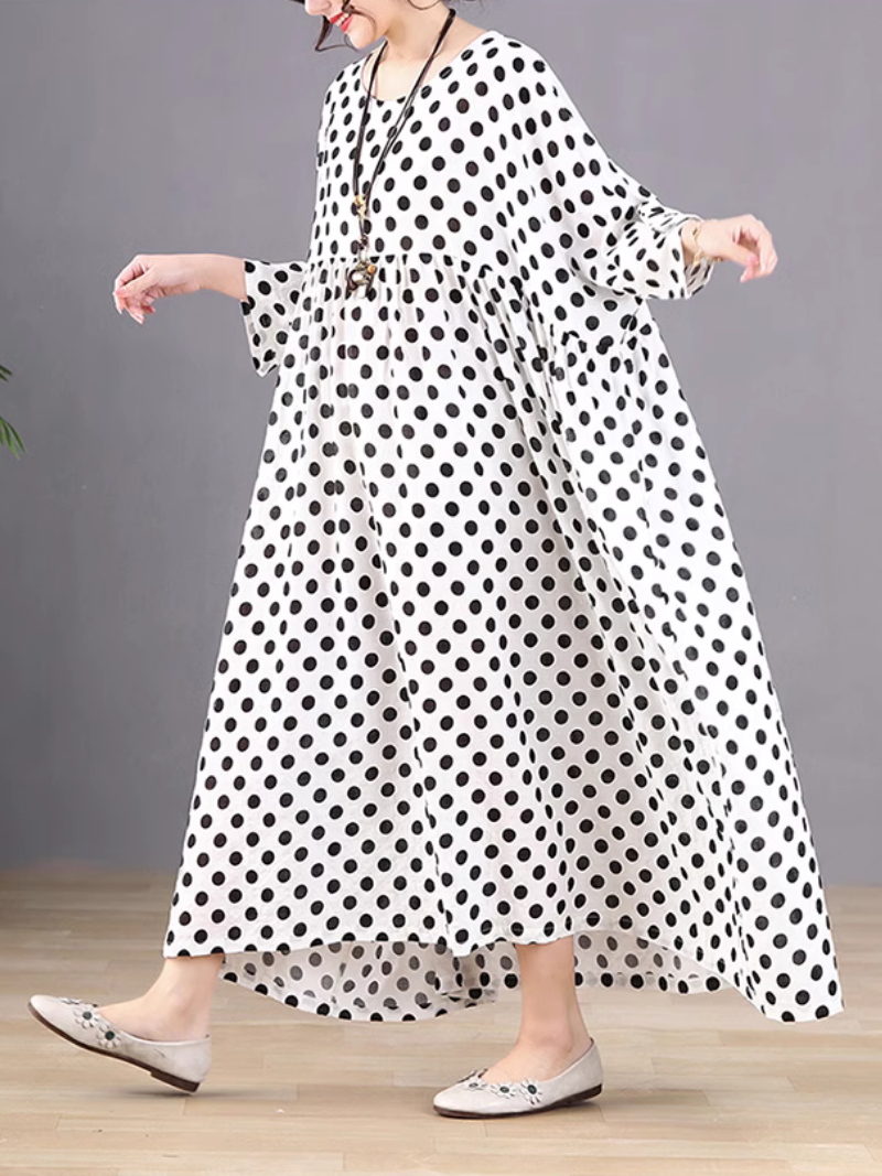 Eye's Touching Polka Dot Smock Dress